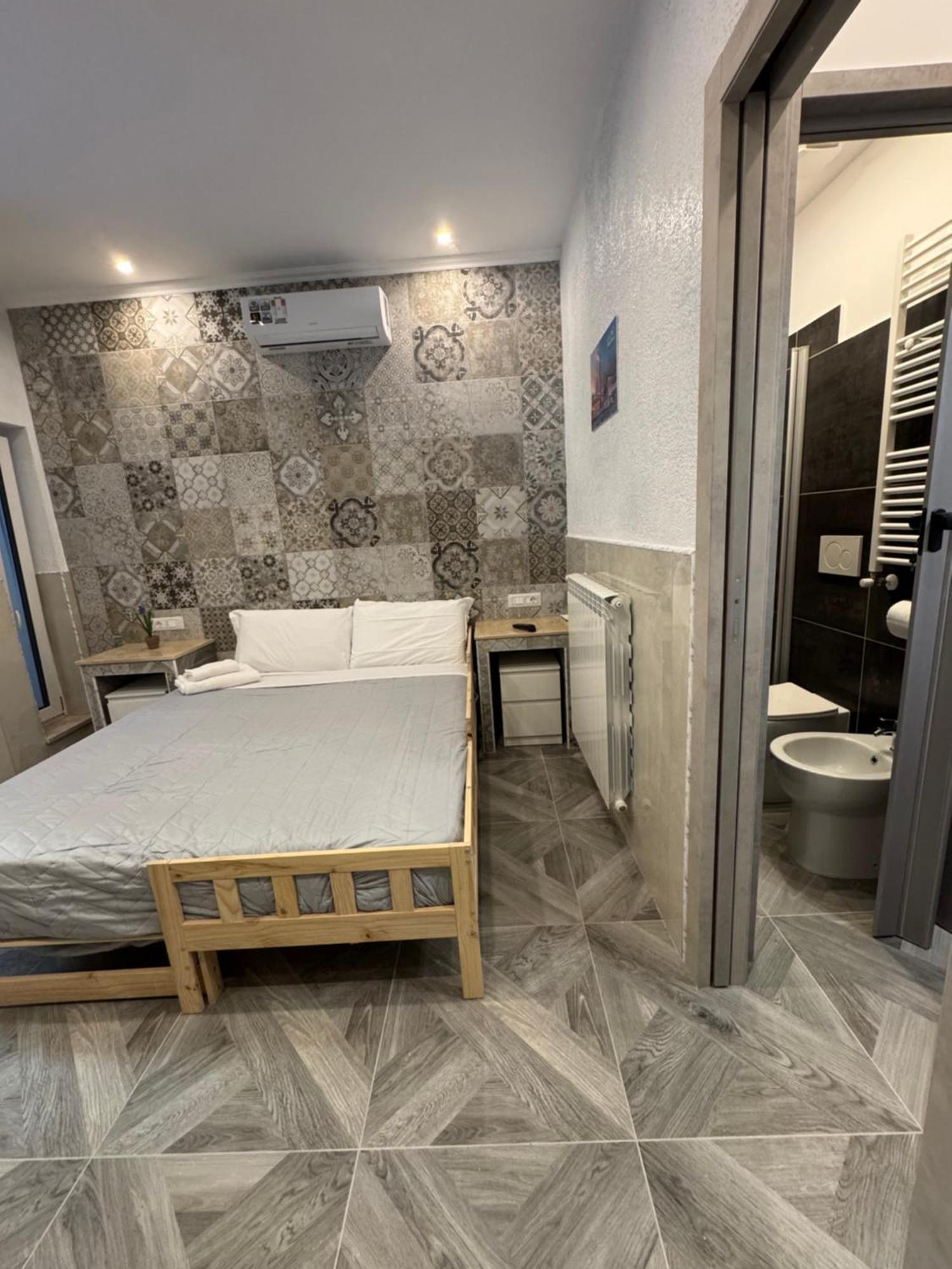 Luxor Eco Roma Casa E Appartamento Per Vacanze In Centro Piazza Bologna, Colosseo, Piazza Di Spagna, Vaticano, San Pietro, Sapienza, Fontana Di Trevi, Piazza Navona, Trastevere, Tiburtina, Termini, Aeroporto Eksteriør billede